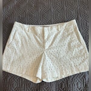 Banana Republic White Eyelet Cotton Lined Shorts Size 6